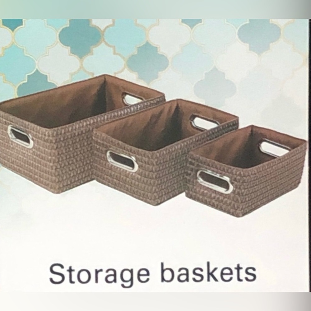Set of baskets lined set of 3 NWT